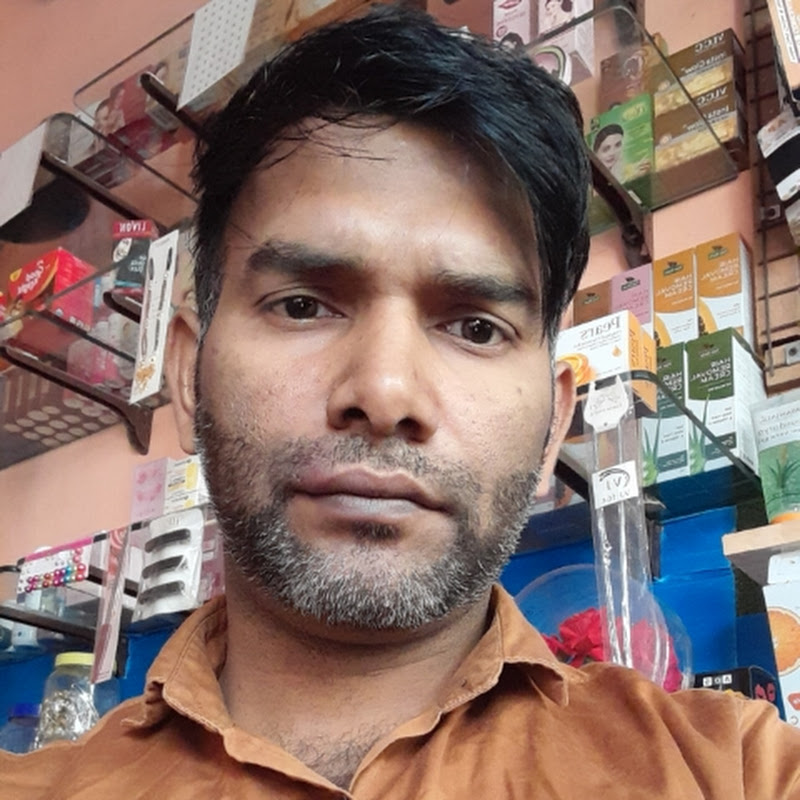 Hire Vishnu  — Celebrity News & Gossip YouTube creator for sponsorships