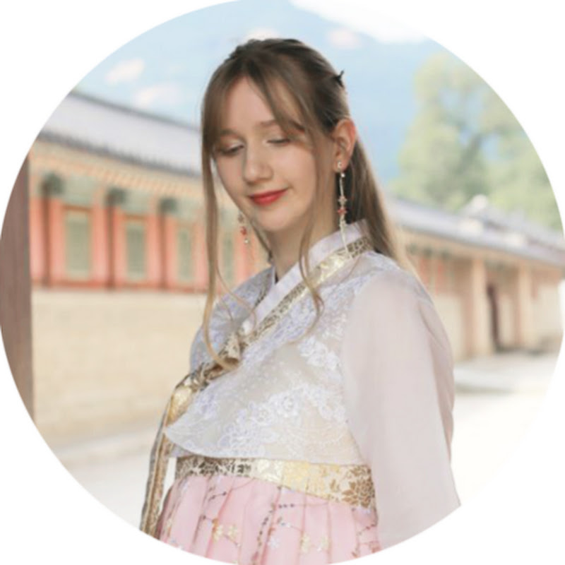 김치귀신 마이 Kimchi Ghost Mai Logo