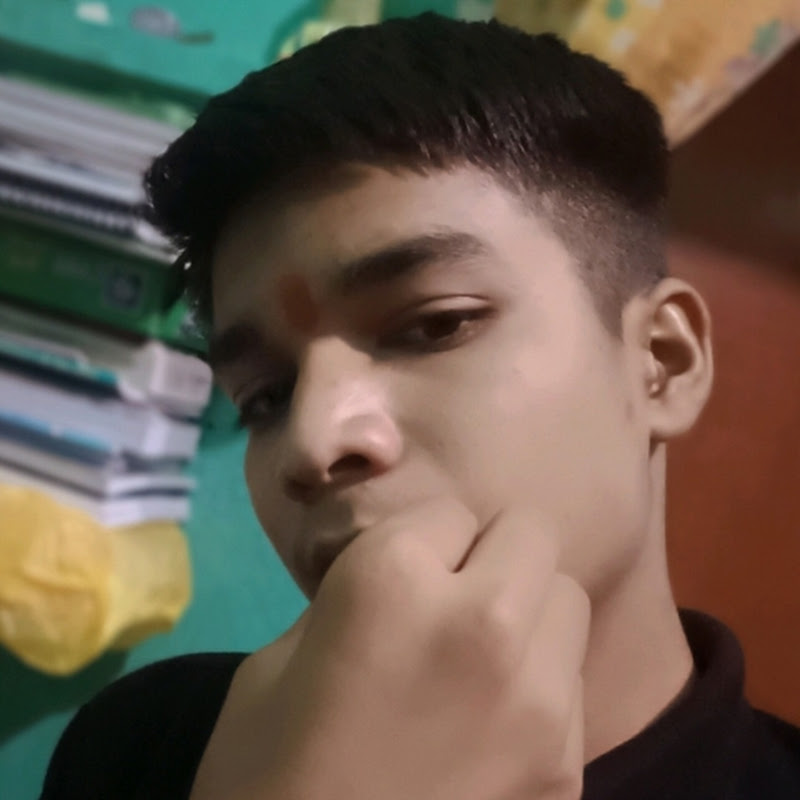 Mere laddu Gopal 🙏💞