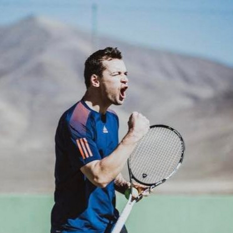 Tennis With Rihards