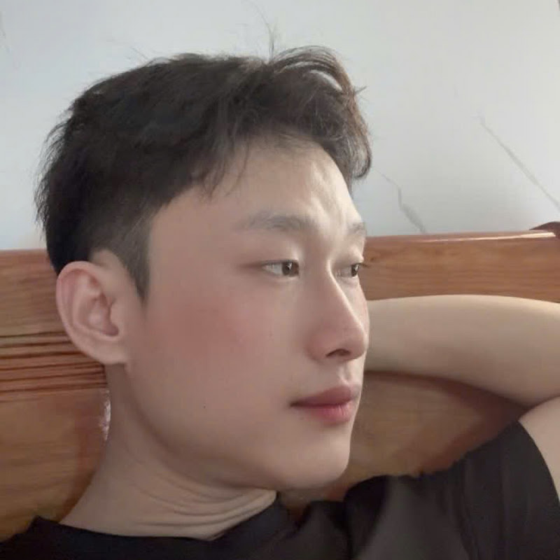 nguyễn nhật vlog