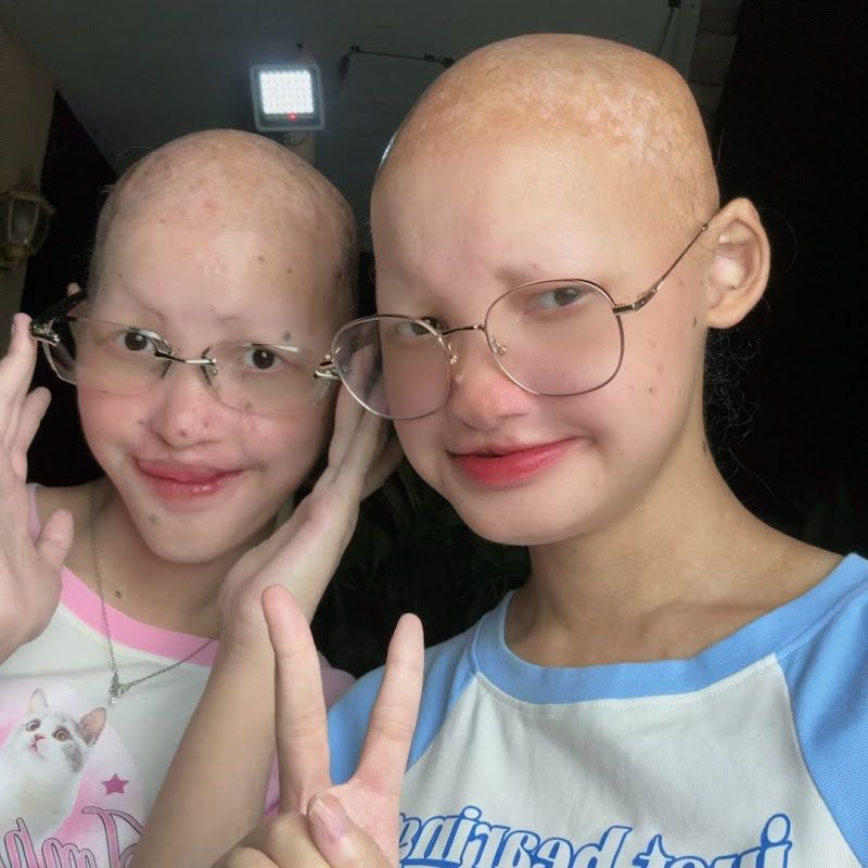 poo&por twins