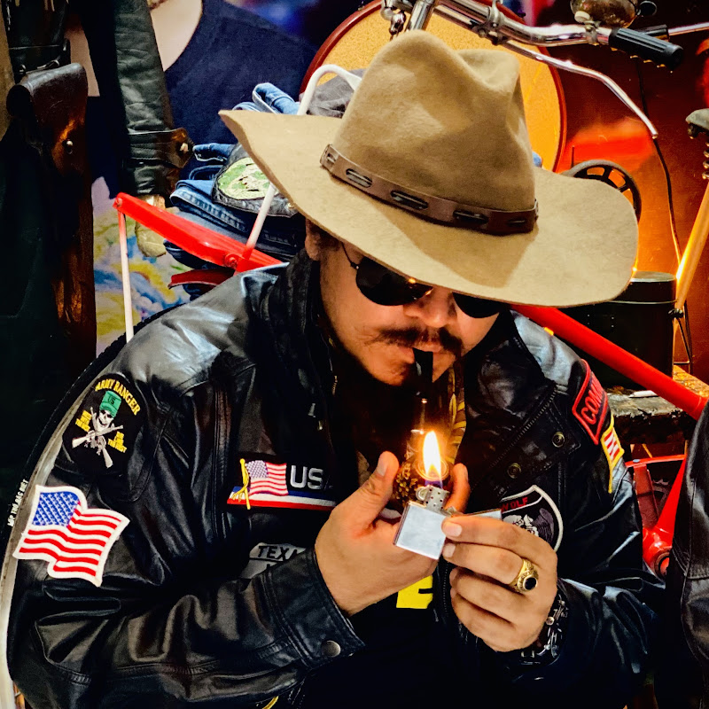 អាប៉ិខូវប៊យ🤟🏾 Ahpek Cowboy 