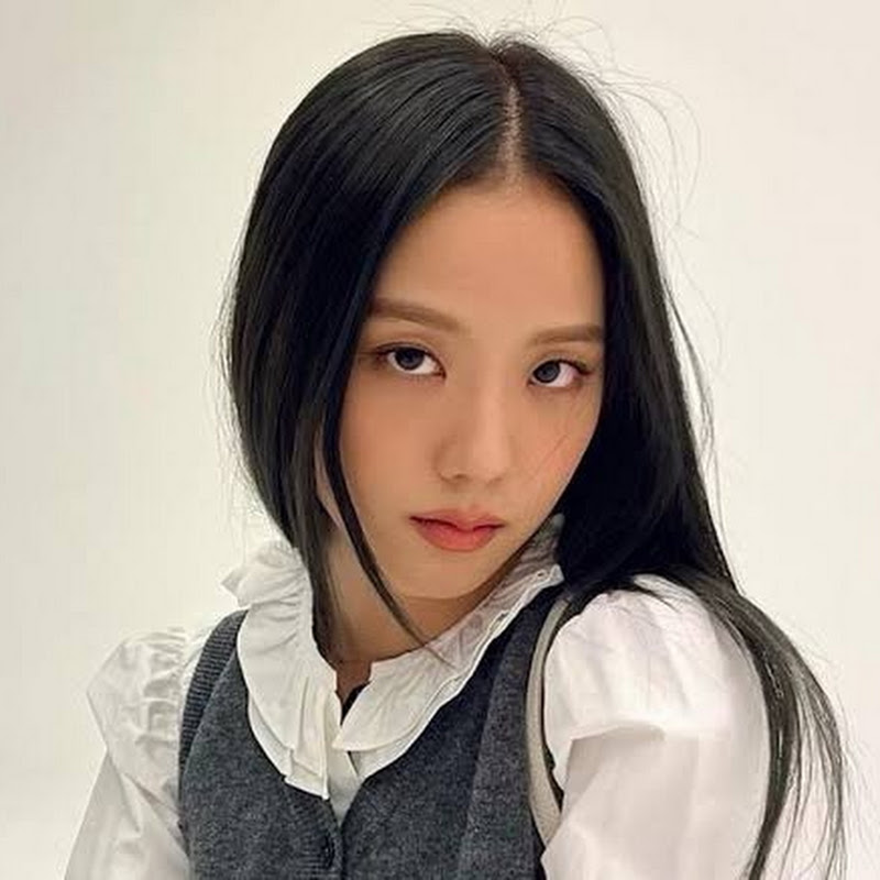 Pretty Savage Jisoo