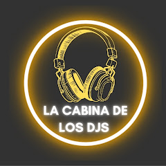 La cabina de los djs y Uri Dj