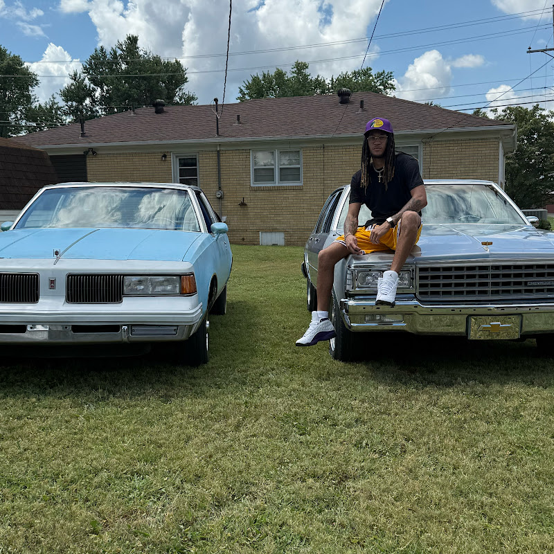 Deuce Customs
