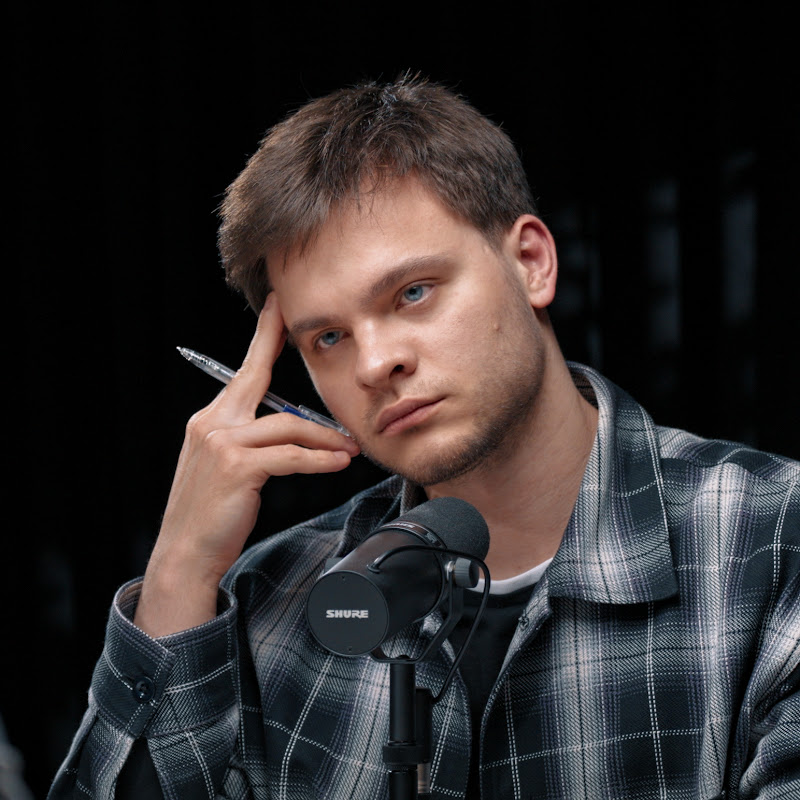 Глеб Соломин Logo