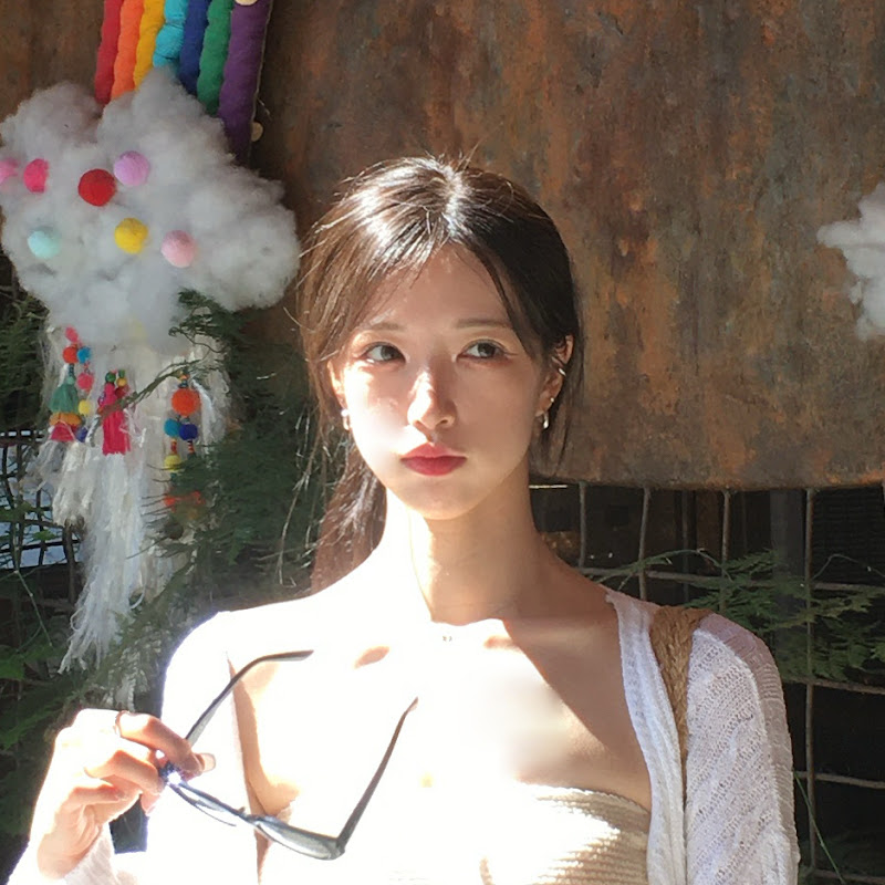 이호정⋆李晧禎⋆ Hozeong avatar