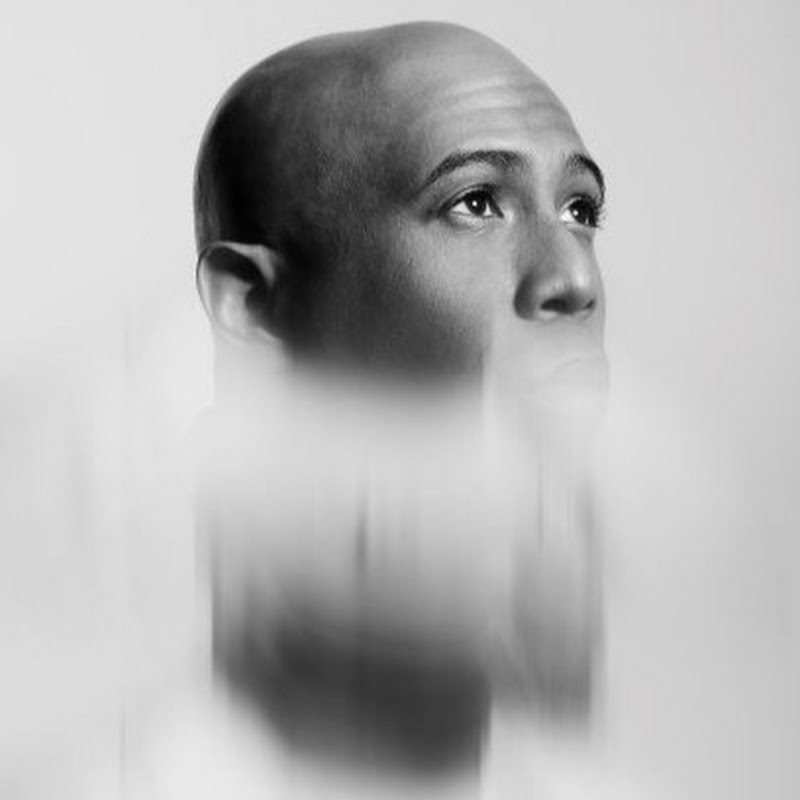 Anthony Brown & group therAPy - Topic icon