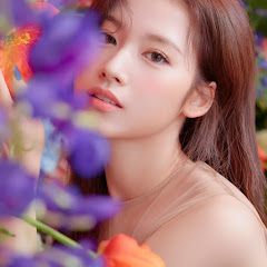 TWICE 8K AI Upscaler