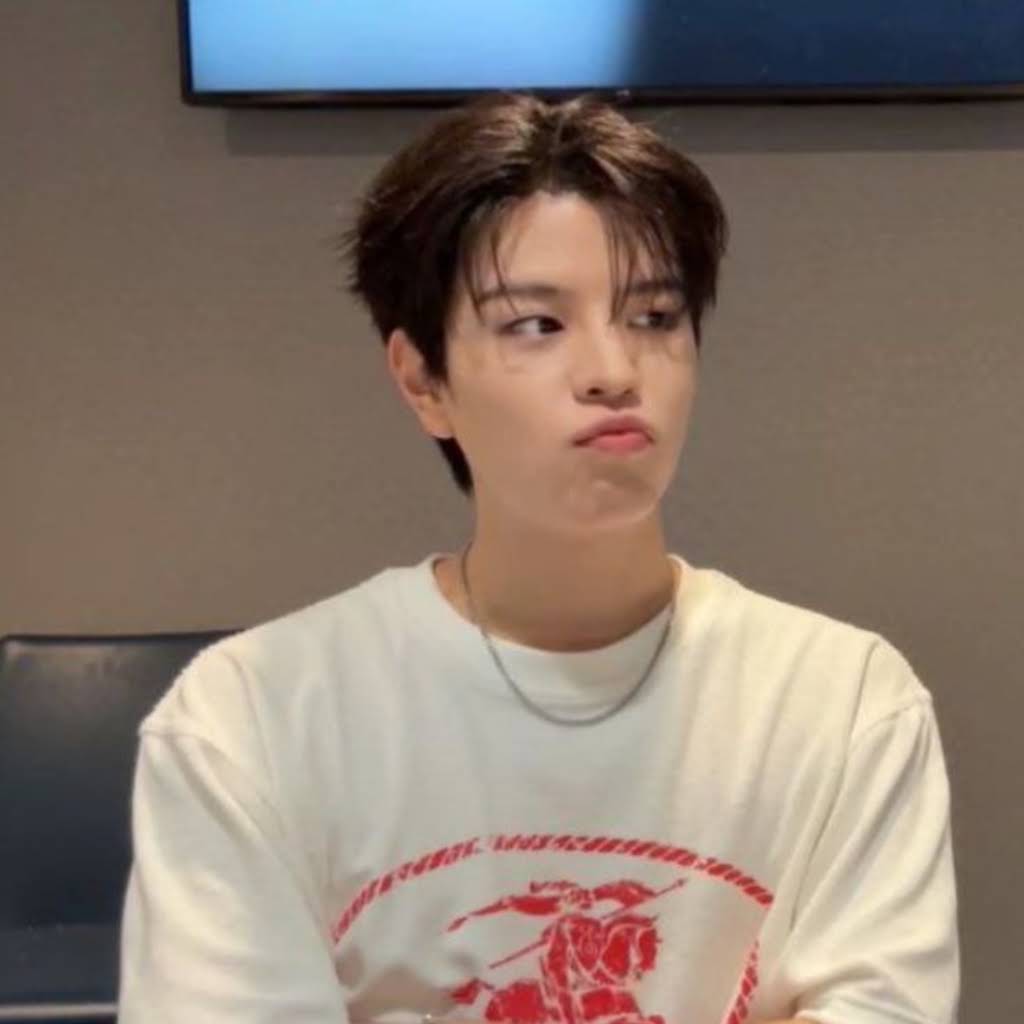 Post from Kpop World EDIT's! - YouTube