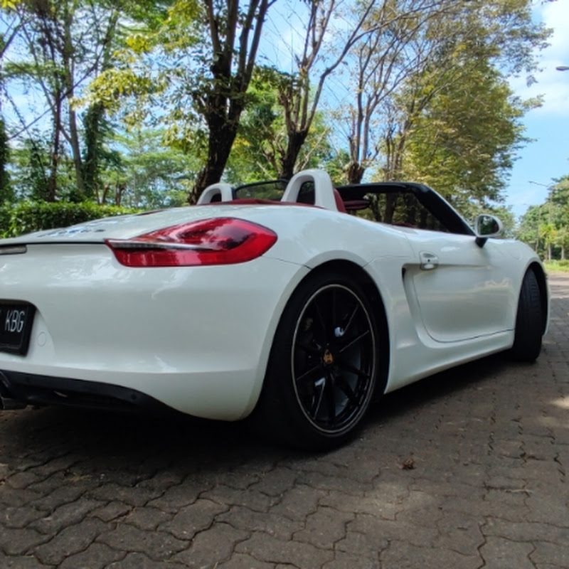 CARI MOBIL