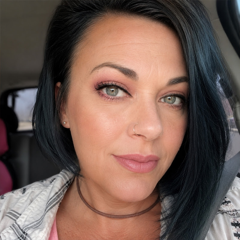 Eryn Johns - Topic
