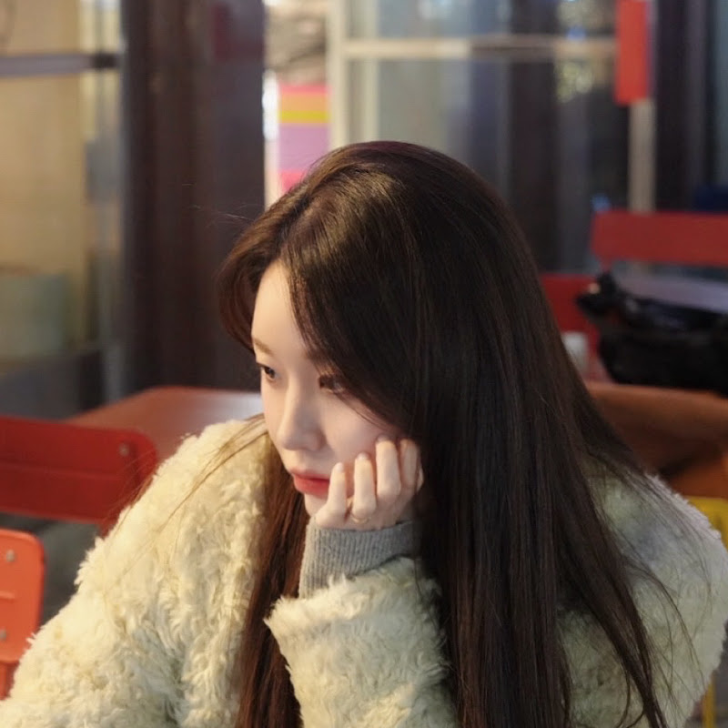 아윤 Ayun