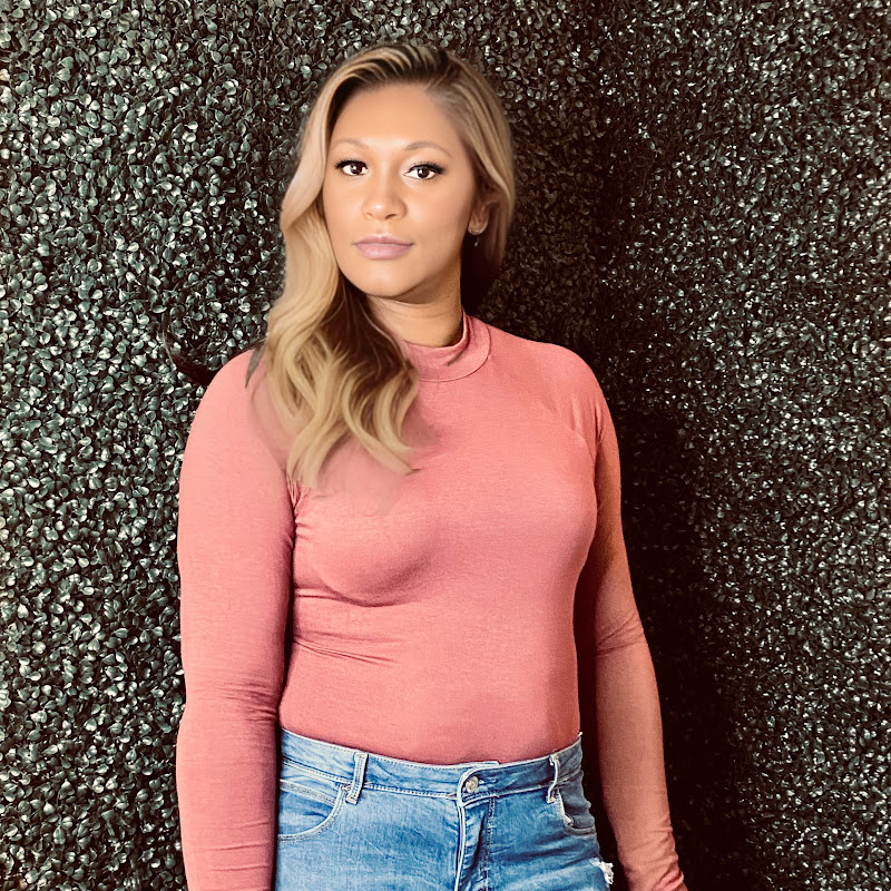 Simply Cassie B