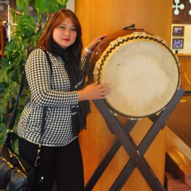 Rowena Lakwatsera