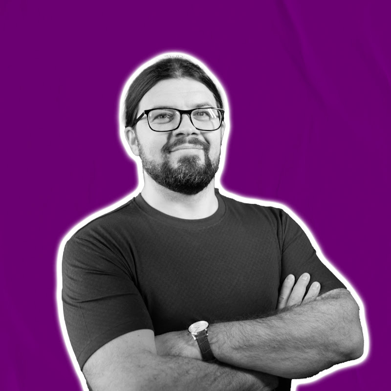 Mateusz Chrobok Logo