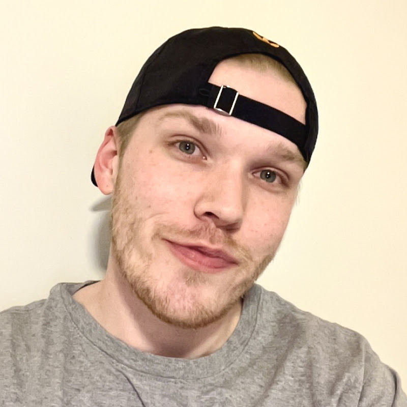 RReacts