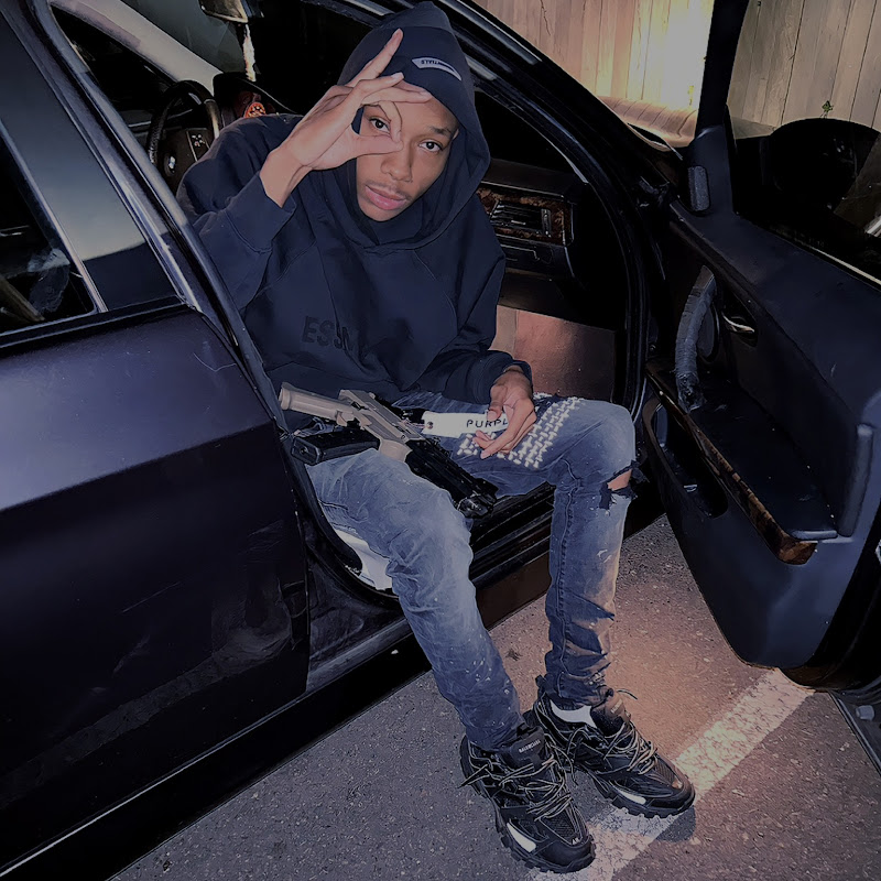 mrnopasses @mrnopasses | Thizzler