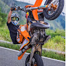Автор