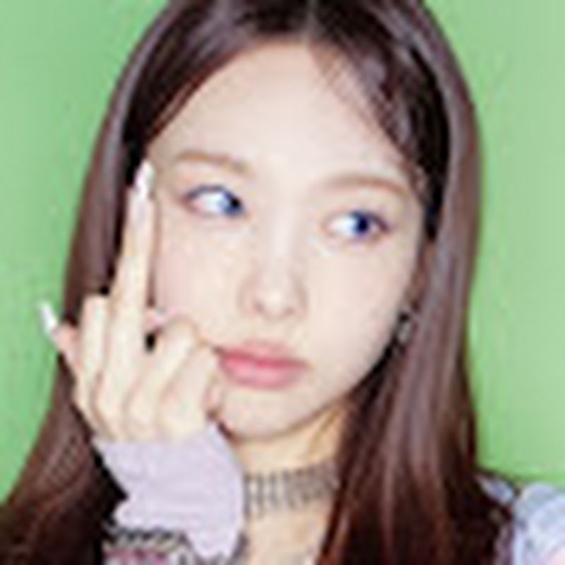 ۶ৎNayeonlix‏𖦹