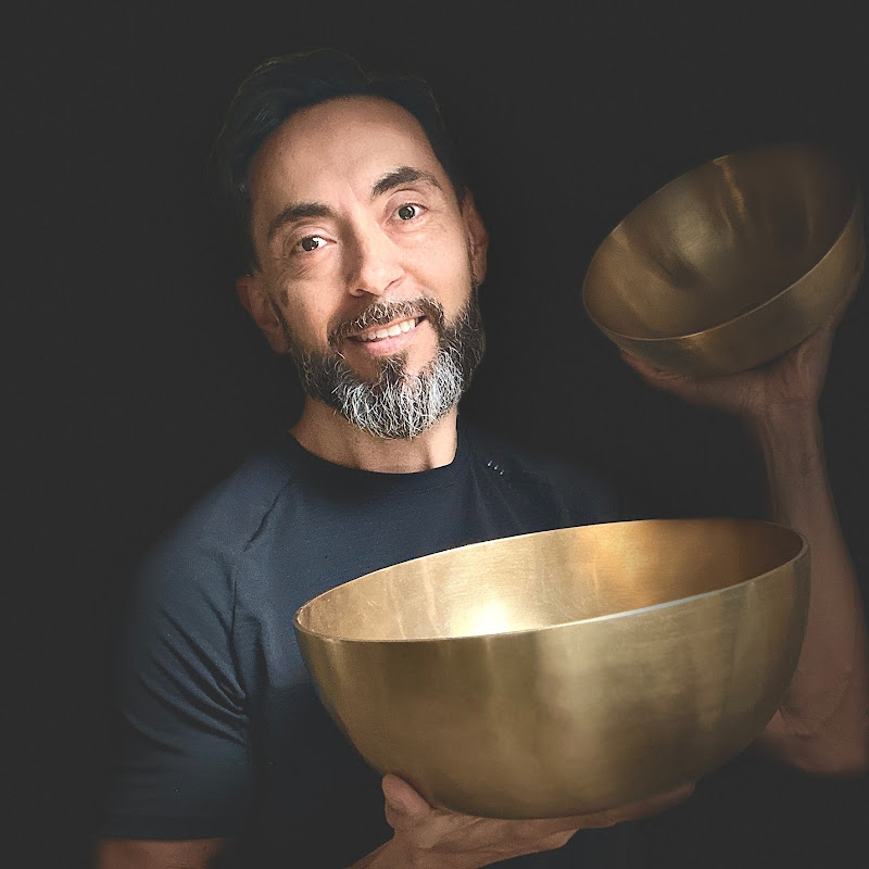 Sound Healing Vibes Logo