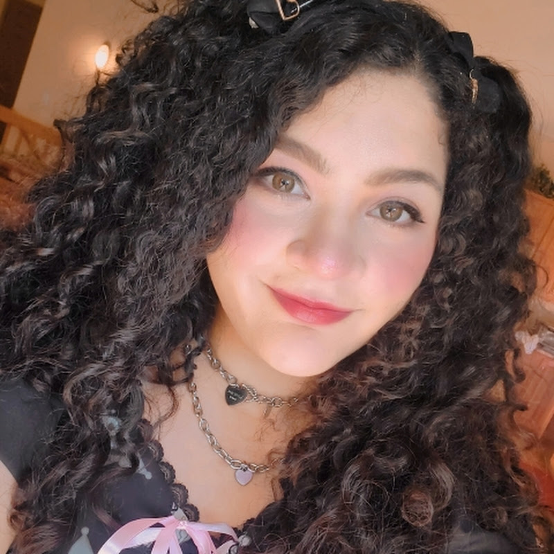 Cassie Brave Vlogs