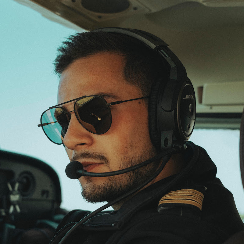 Pilot Nikita