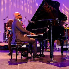 Arly Lariviere Nulook Avatar