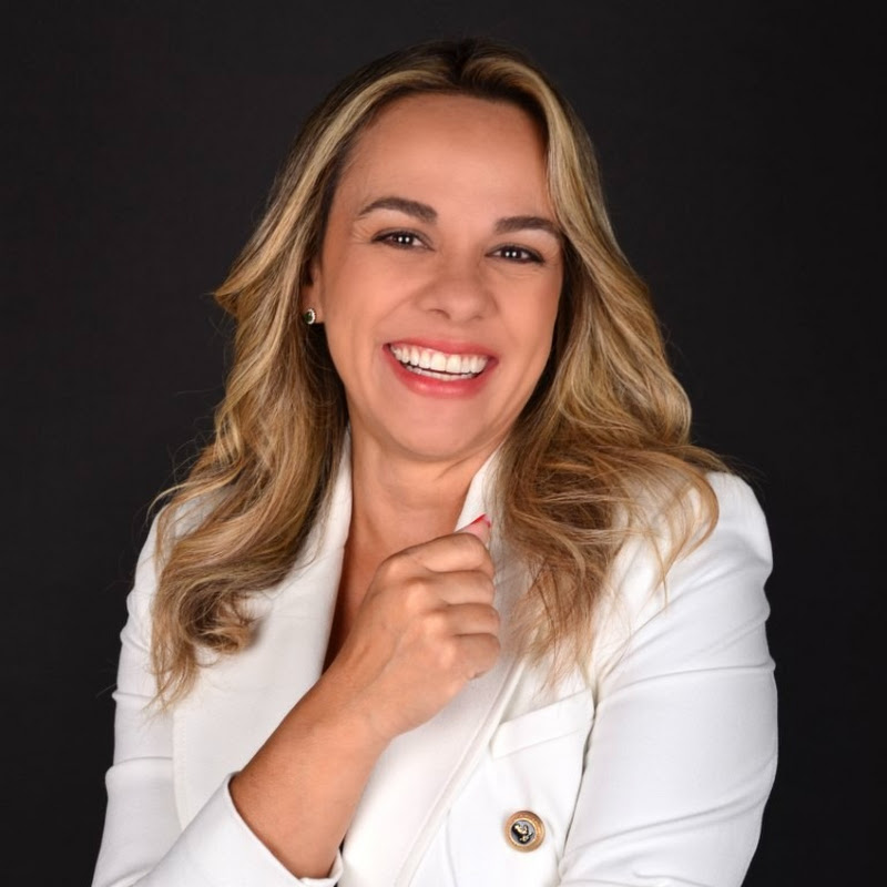 Adriana Vega