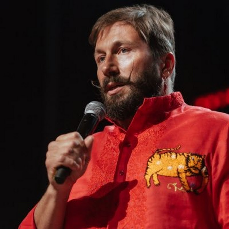 Евгений Чичваркин Logo