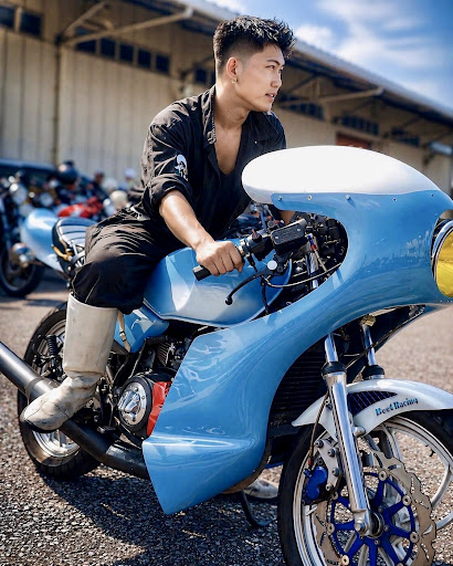 【早い者勝ち！】動画有り WR250X 自賠責 令4年11月 乗って帰れます R用前後ホイール、タイヤセット 検)WR250R セロー CRF250L EXC KTM We chatted about all sorts of things on the way to the mountains