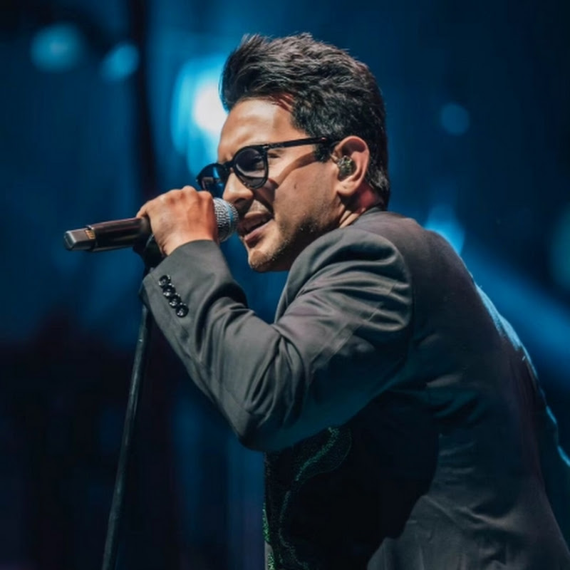 Aditya Narayan Shorts