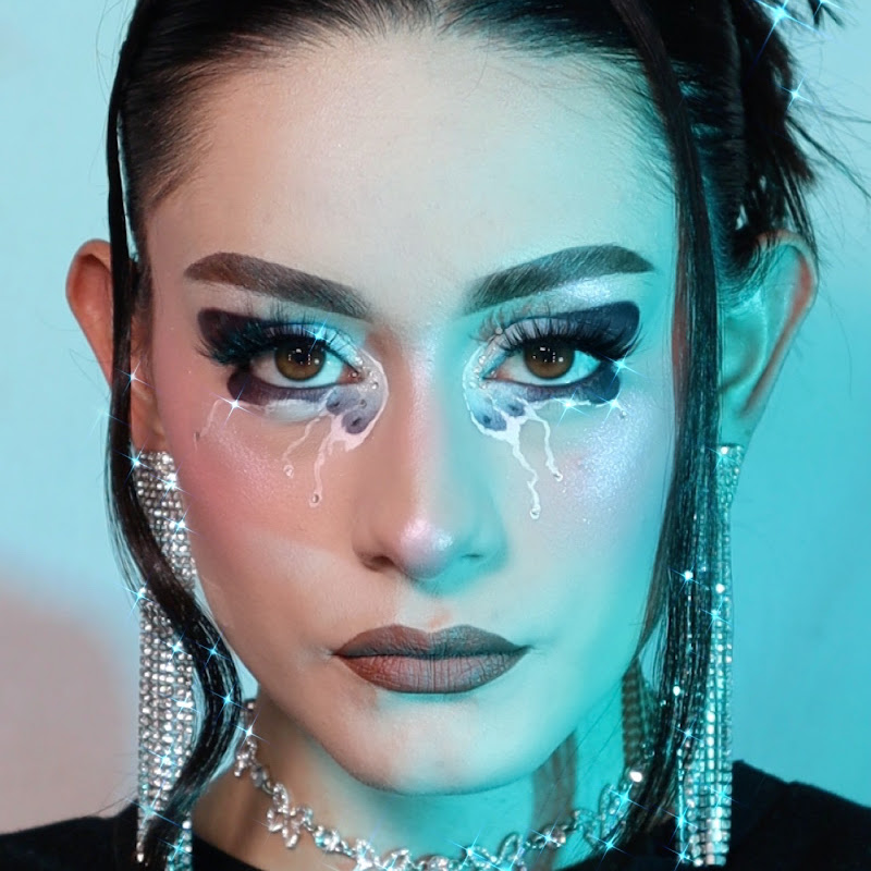 Makeup Isa