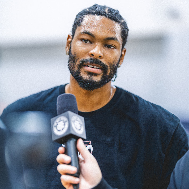 Cinco Talks Hoops