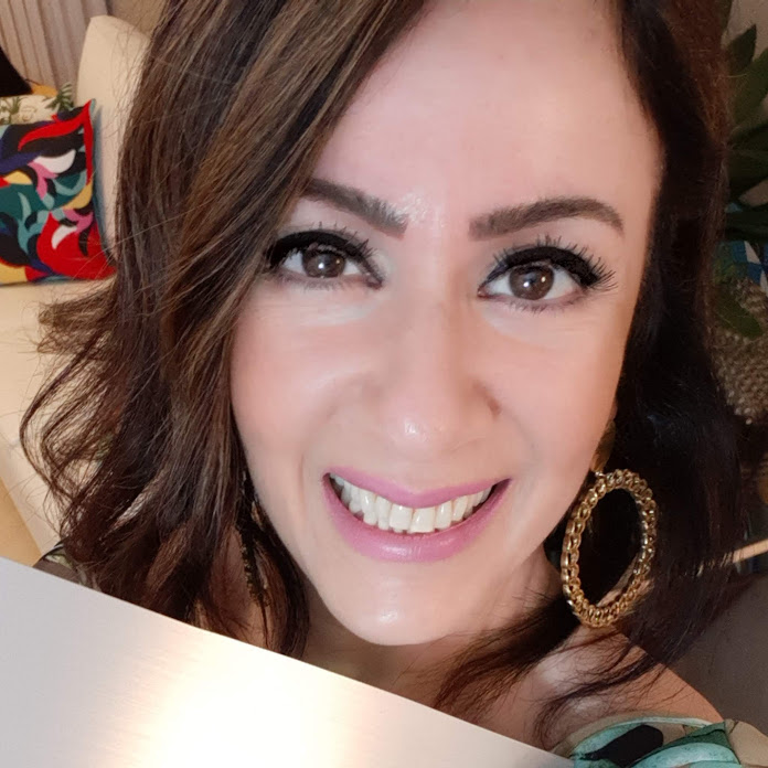 Beth Russo Net Worth & Earnings (2026)