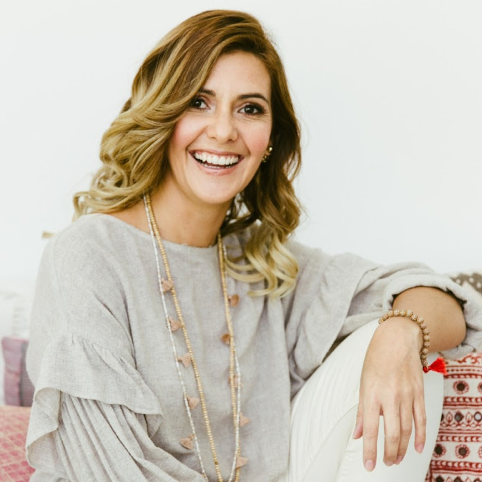 Paola Angelical Net Worth & Earnings (2025)