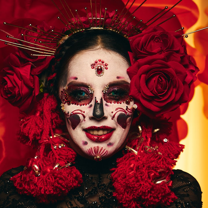 Alin Pescina Makeup Net Worth & Earnings (2026)