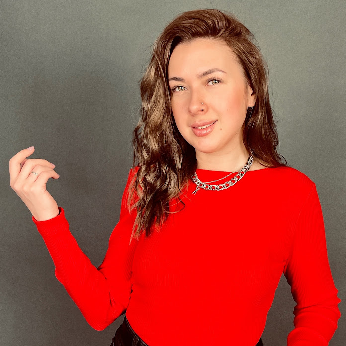 Elena Plenkina Net Worth & Earnings (2025)
