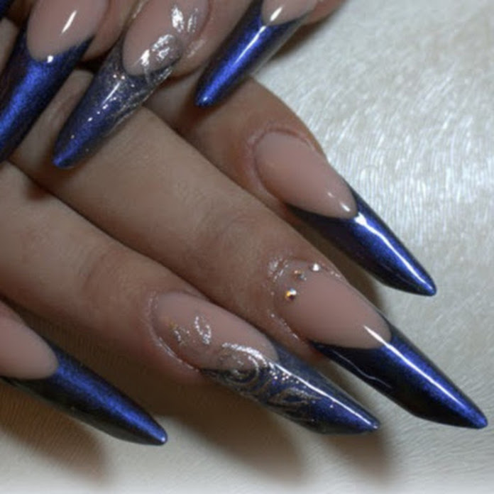 LyniNails Net Worth & Earnings (2026)