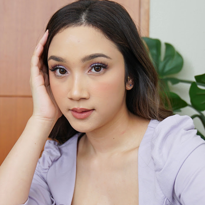 Stefany Talita Visa Net Worth & Earnings (2026)