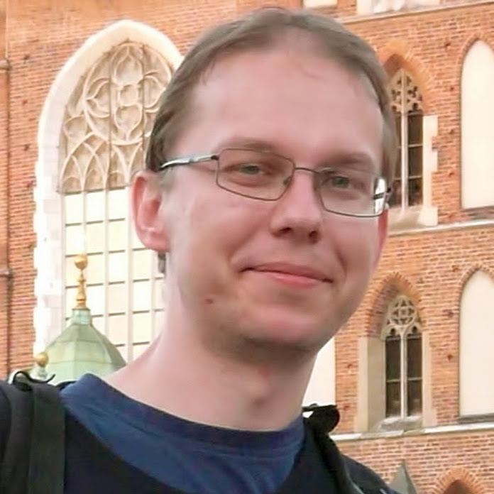 Piotr Raczkowski Net Worth & Earnings (2026)