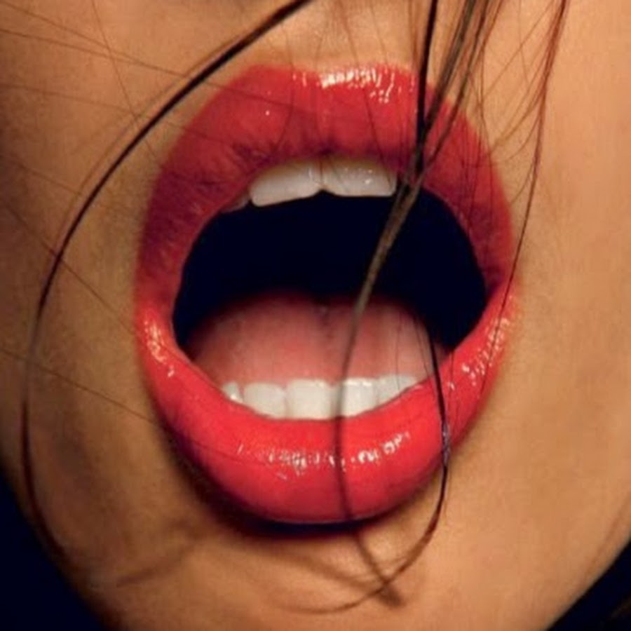 Как красотку до оргазма довели