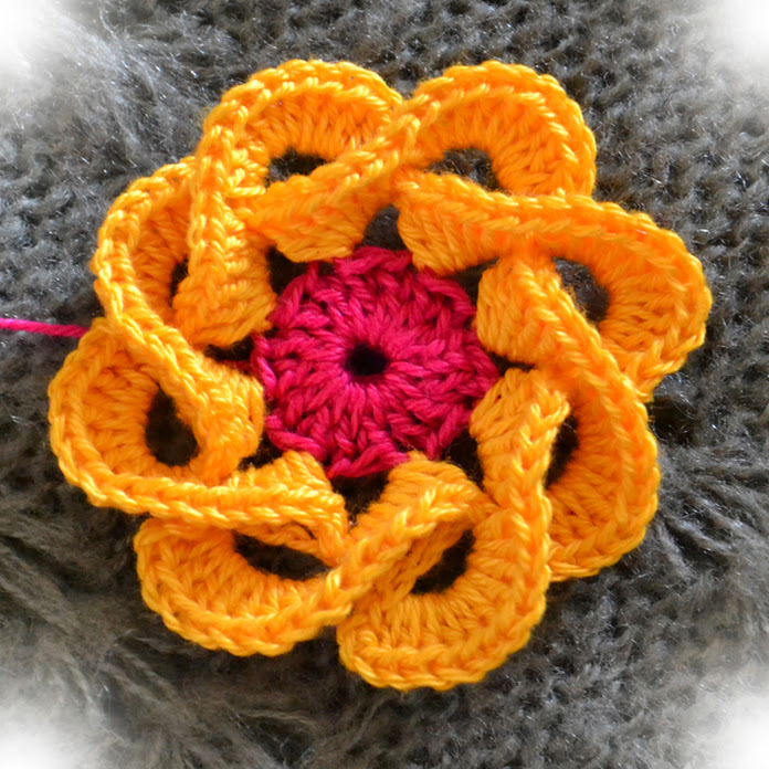 Crochet by Ellej • Elena Kozhukhar Net Worth & Earnings (2024)