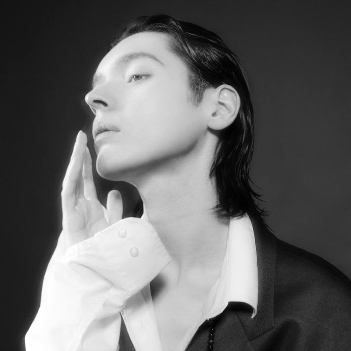 Kris Kostov Net Worth & Earnings (2025)