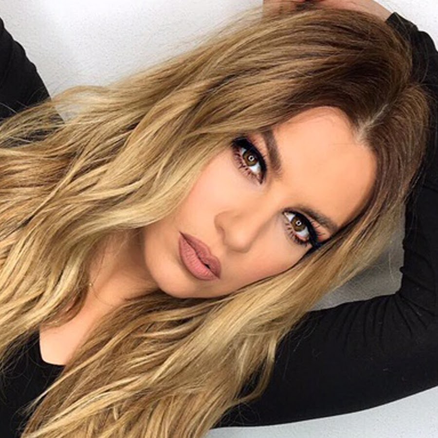 Leonora Jakupi YouTube