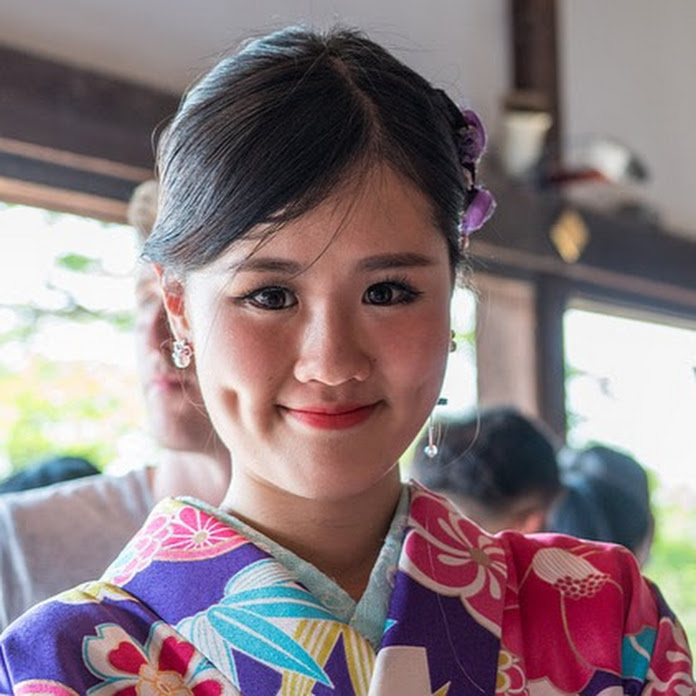 海外の反応CH ステキな日本 Net Worth & Earnings (2026)