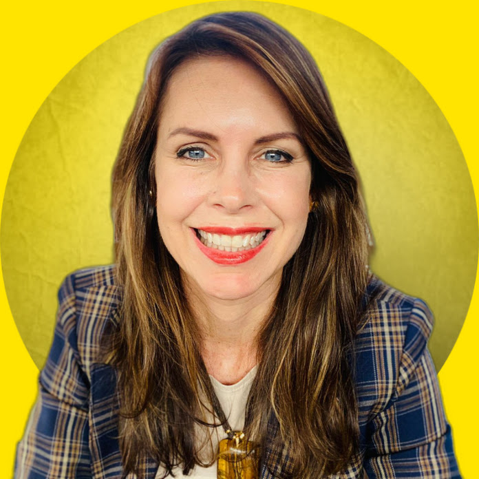 Aline Schulz - Caminho Solar Net Worth & Earnings (2026)