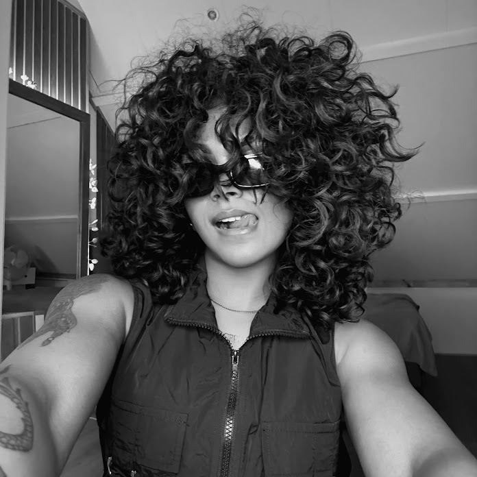 Kelly Buth Net Worth & Earnings (2026)