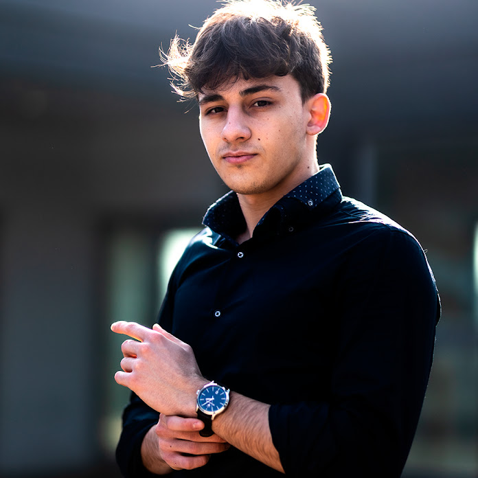 itsDani Net Worth & Earnings (2026)